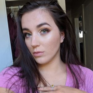 Meet your Posher, Mackenzie
